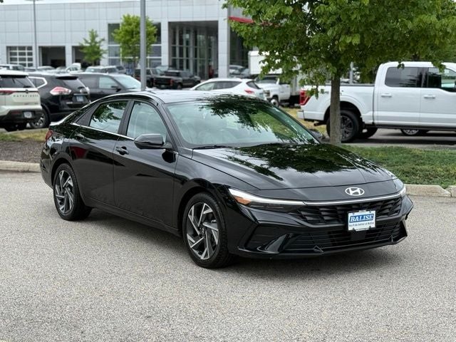 2024 Hyundai Elantra Limited