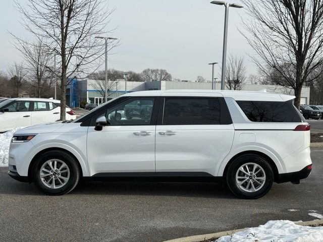 2022 Kia Carnival LXS