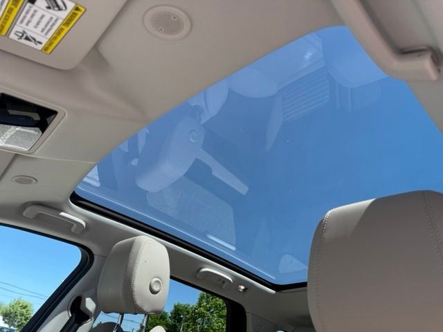 2024 Land Rover Discovery Sport S