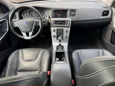 2018 Volvo V60 T5 Dynamic