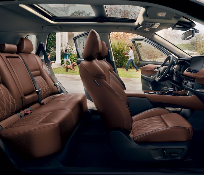 Balise Nissan of Warwick in Warwick RI