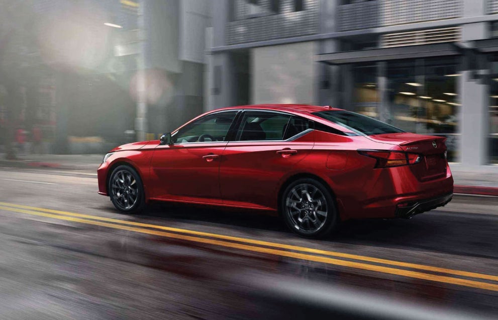 Balise Nissan of Warwick in Warwick RI