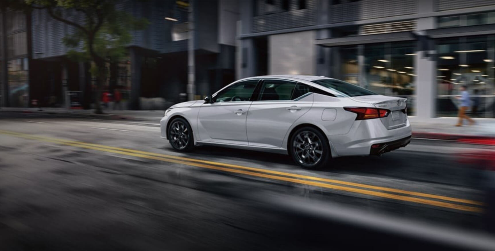 2025 Nissan Altima Hero